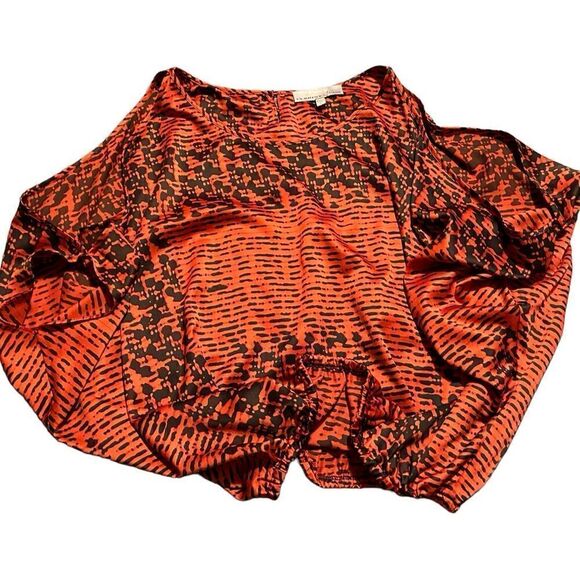 Current Affair half sleeve top in Orange Silk Multiple colors - Picture 5 of 14